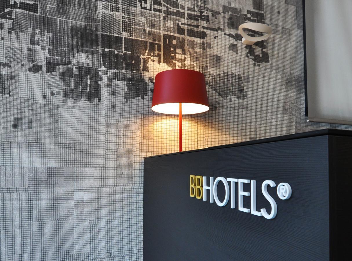 Bb Hotels Aparthotel Isola Milano Esterno foto